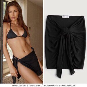 Hollister Crinkle Sarong